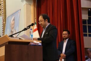 رونمایی کتاب حکایت حضور در قم